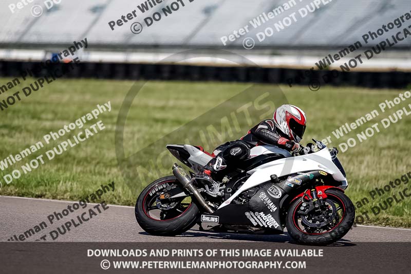 Rockingham no limits trackday;enduro digital images;event digital images;eventdigitalimages;no limits trackdays;peter wileman photography;racing digital images;rockingham raceway northamptonshire;rockingham trackday photographs;trackday digital images;trackday photos